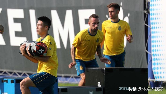 武磊国足恢复训练视频,武磊近期训练