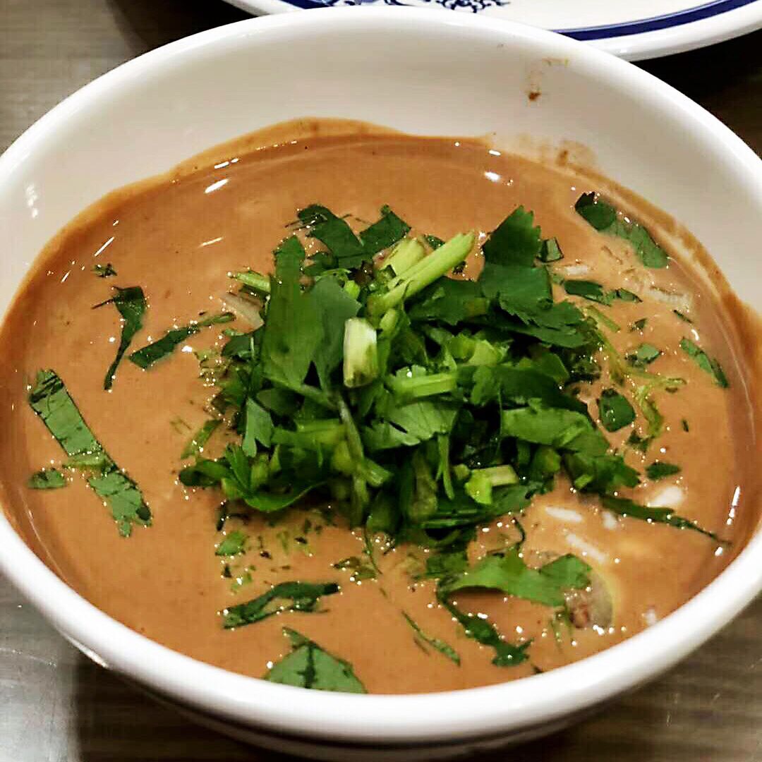 十块钱的烧饼夹肉味道好极了,老爆肚满烧饼夹肉菜市口