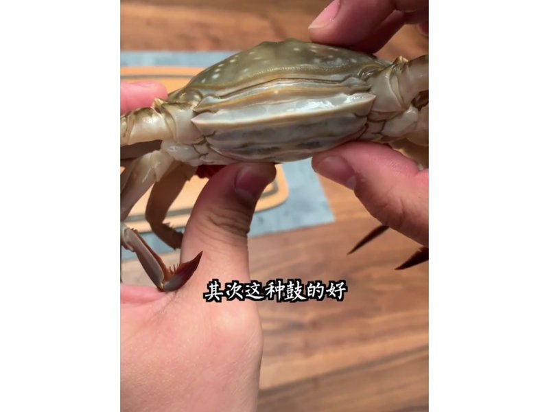 怎么区分螃蟹是否注水状态,螃蟹怎么辨别好坏