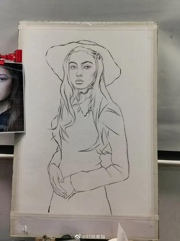 刘斌素描技法用的绘画材料,刘斌素描用的什么笔