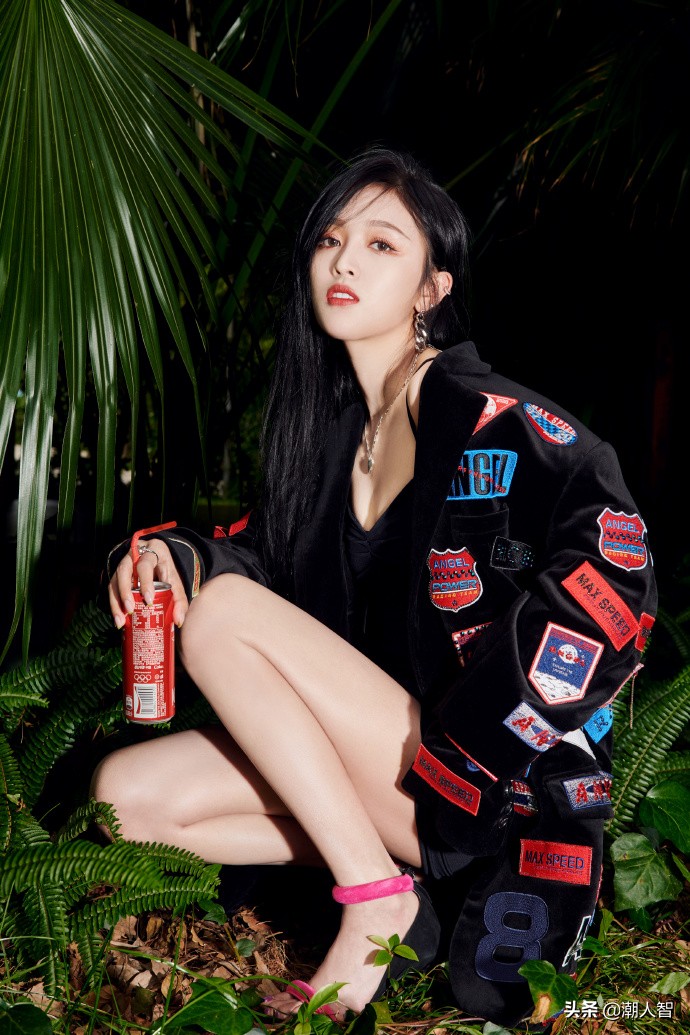 明星秋天穿衣搭配图鉴,明星秋天穿搭外套