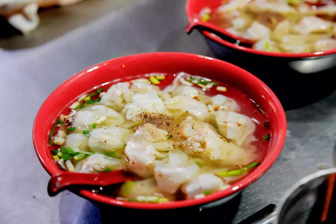 在老城南，我能吃出365种早晨