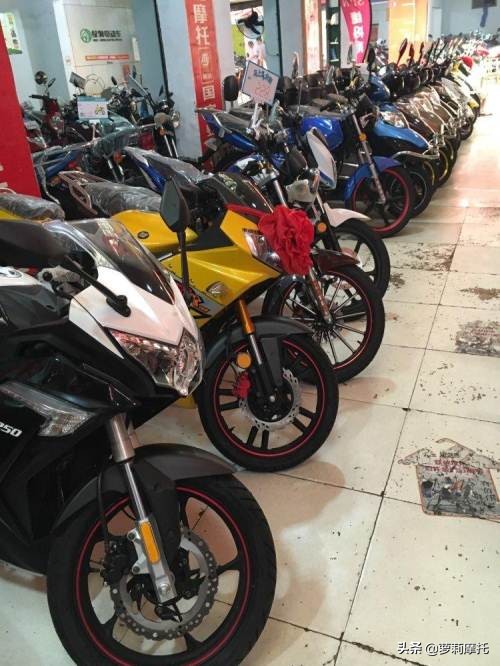 那些年小明为摩托车在淘宝填的坑，年少时的你是否也一样？