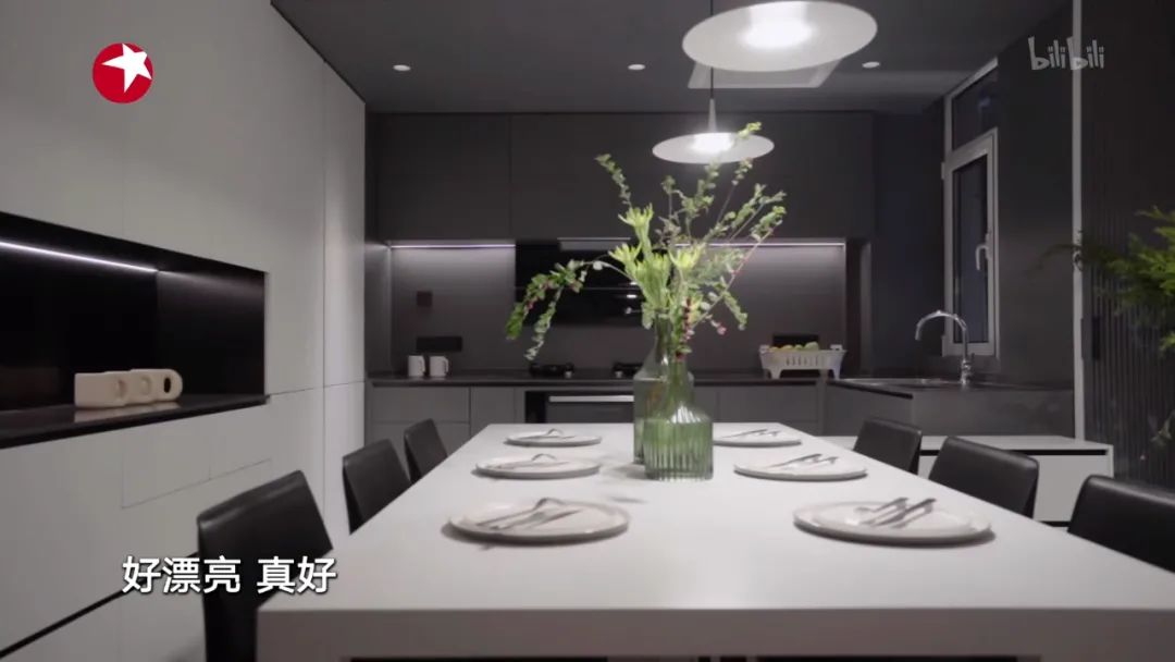 青岛一对夫妻双房出售,青岛100平两房变四房改造