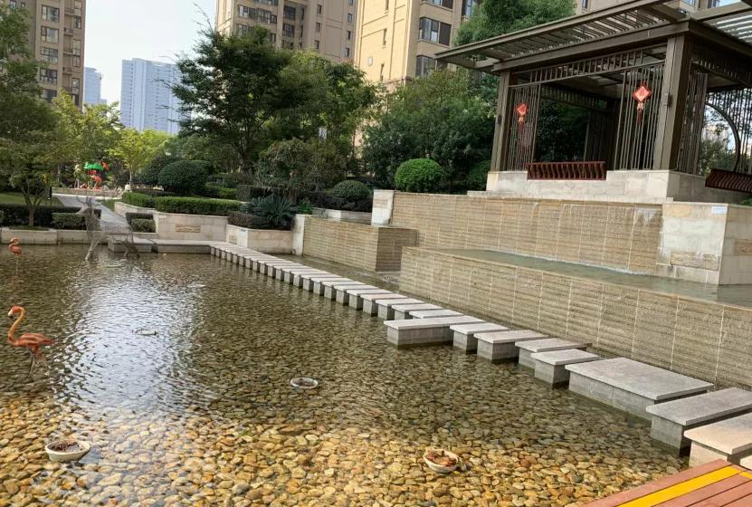 淮风晓月与金基嘉玥哪个好,淮风晓月南京