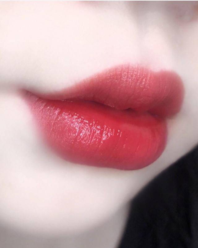 黄皮最显白的十款唇膏,秋冬推荐必备十款唇膏