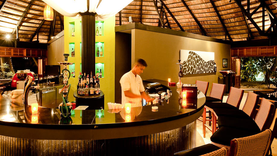 双层梦幻水屋，你要的马尔代夫性价比最高六星岛