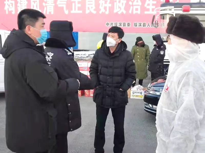 众志成城抗击疫情社工在行动,众志成城抗击疫情一起加油