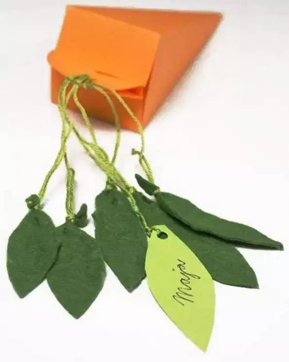 胡萝卜手工作品幼儿园简单教程,手工布艺胡萝卜制作过程图片