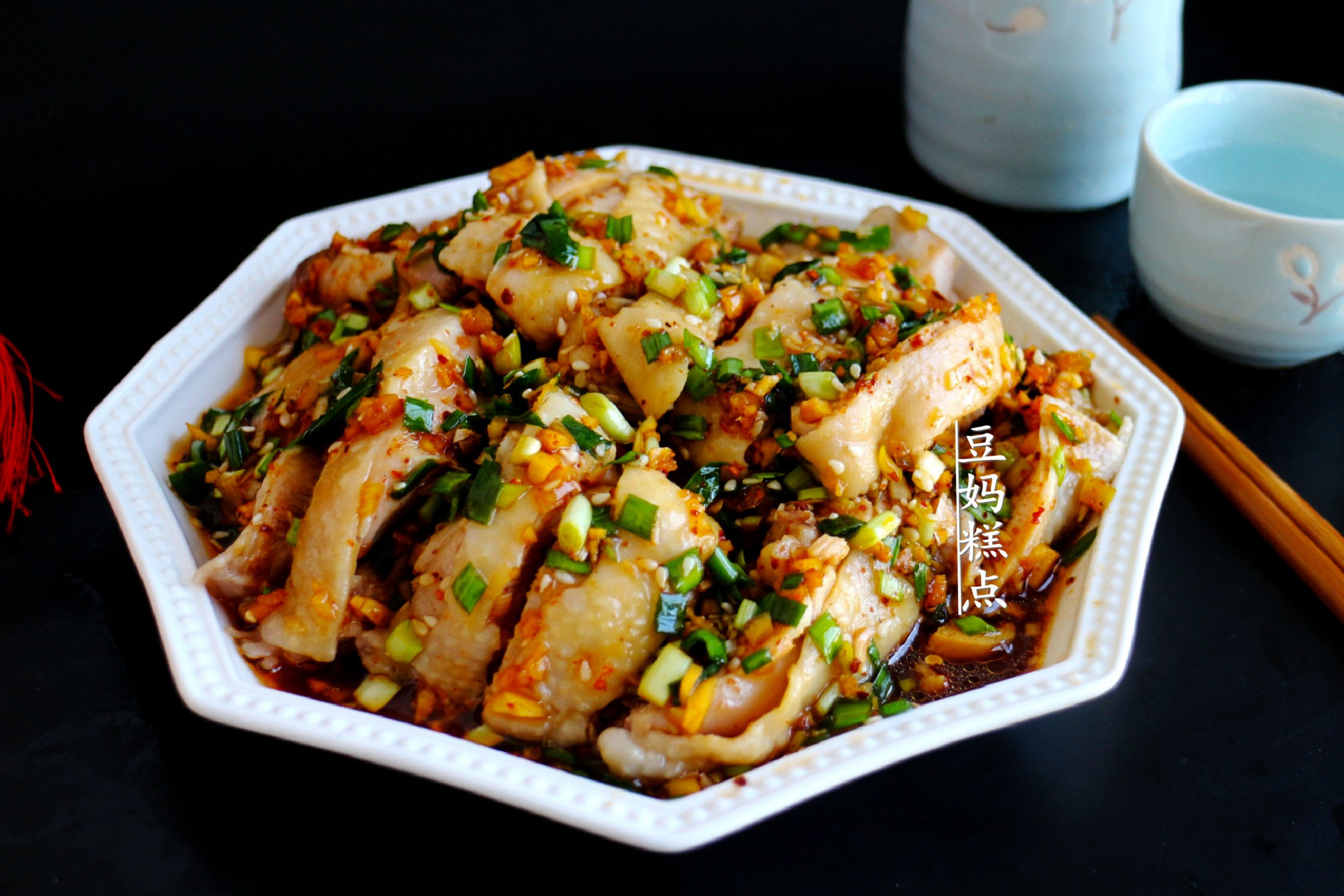 大盘鸡怎么做,大年三十鸡怎么吃好呢