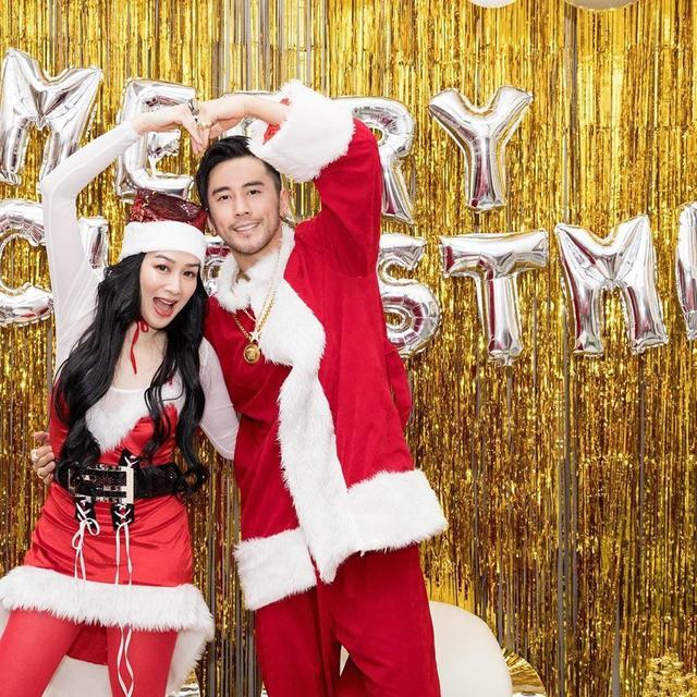 考拉硬照惊为天人,考拉弹钢琴