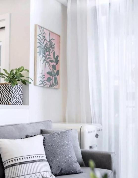 卧室进门正对一堵墙怎么利用,100平婚房布置