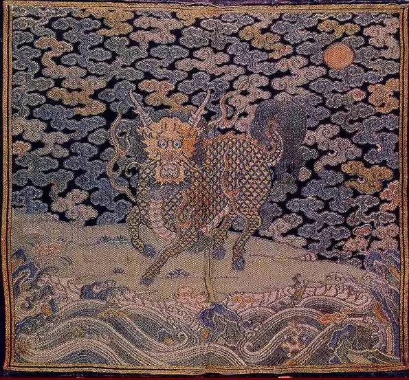 古代文官服图案大全,清朝官服上的合适纹样