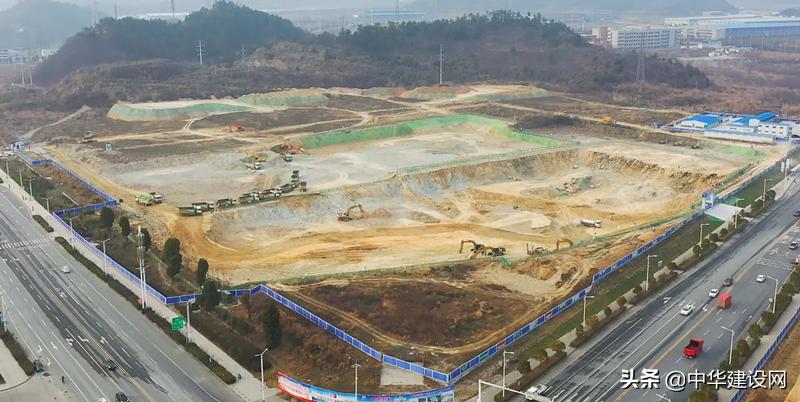 实拍地下*破爆**大片现场，湖北十堰重点公共民生建筑项目建设加速