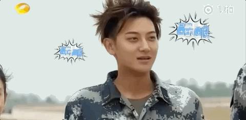 黄子韬是个搞笑的人吗,黄子韬是时代少年团的队员吗