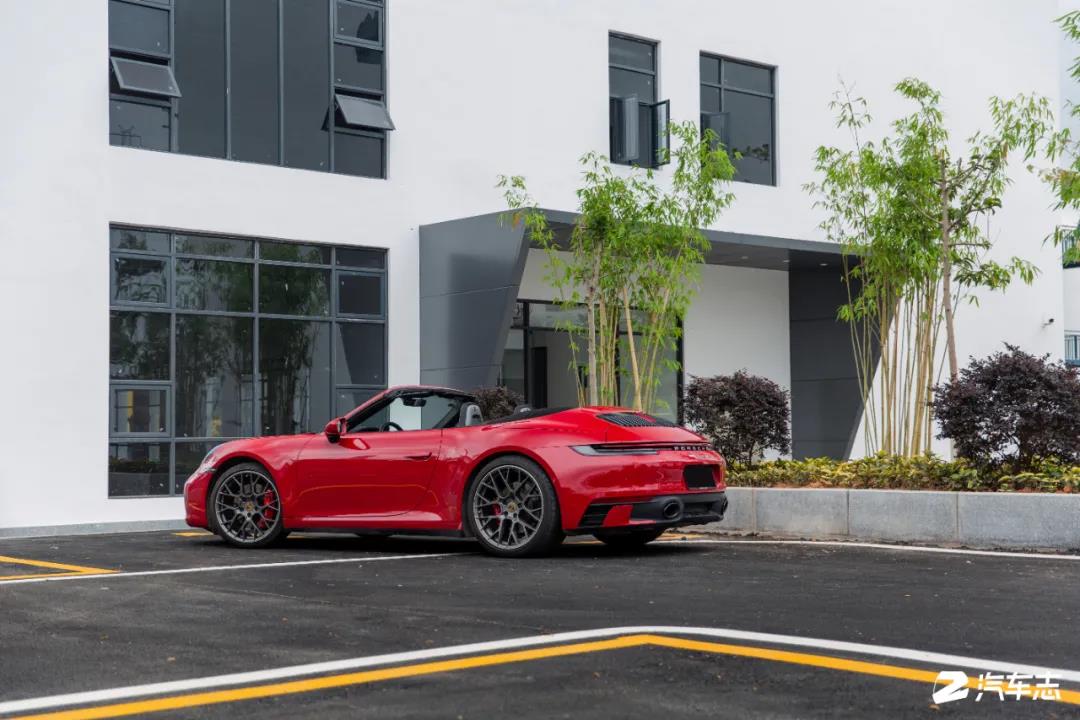 保时捷911carreracabriolet试驾,保时捷911carrera4s敞篷