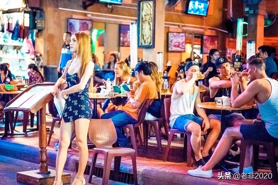 欧*男美**人把泰国当天堂,发达的“色情产业”却并非首要原因