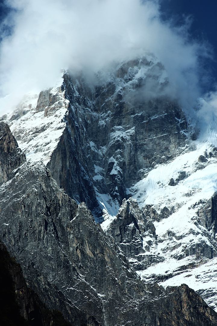 蜀山之王贡嘎山：最迷人的最危险