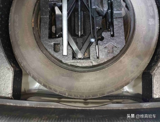 8万5买帕萨特,8万买13年天籁还是13年迈腾