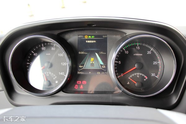 东风天龙旗舰kx纯电动重卡,新款东风天龙kl高顶介绍