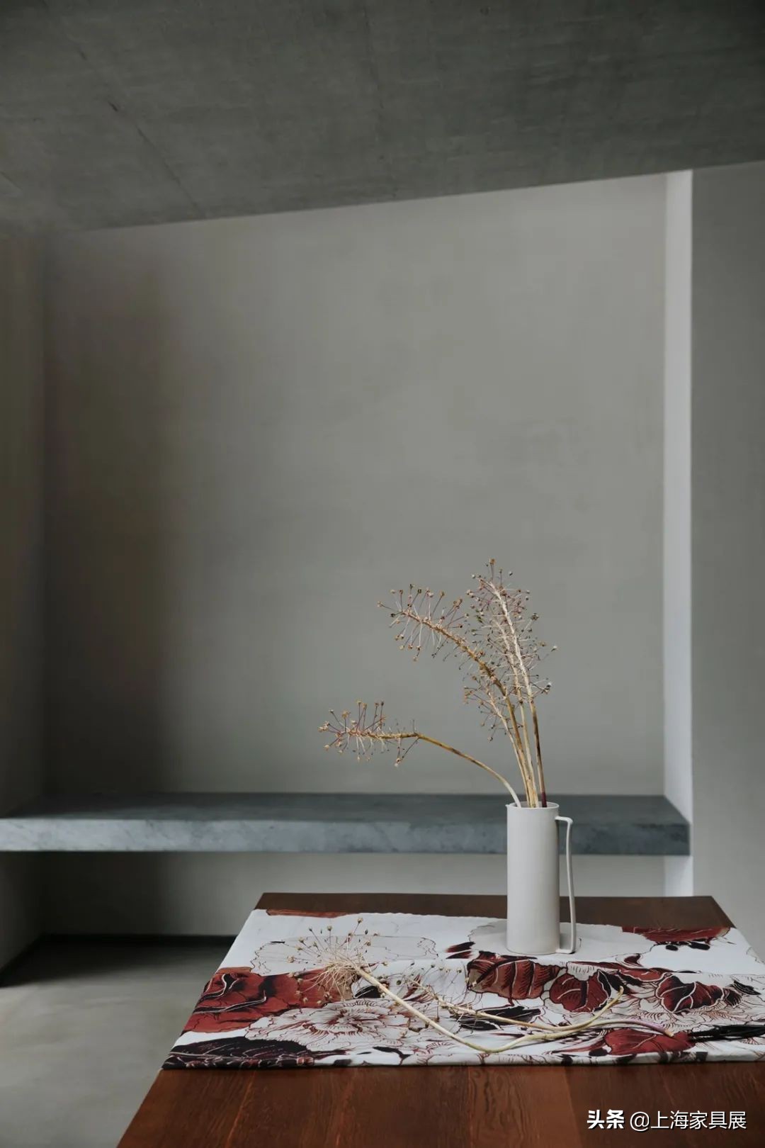 意式轻奢风家具颜色搭配,秋冬家居流行色你get到了没