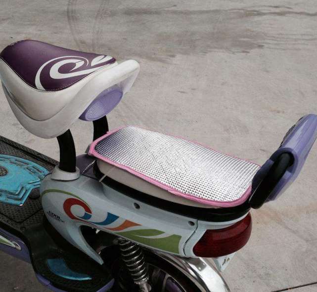 电动车后座掉了咋办,电动车后车座掉了