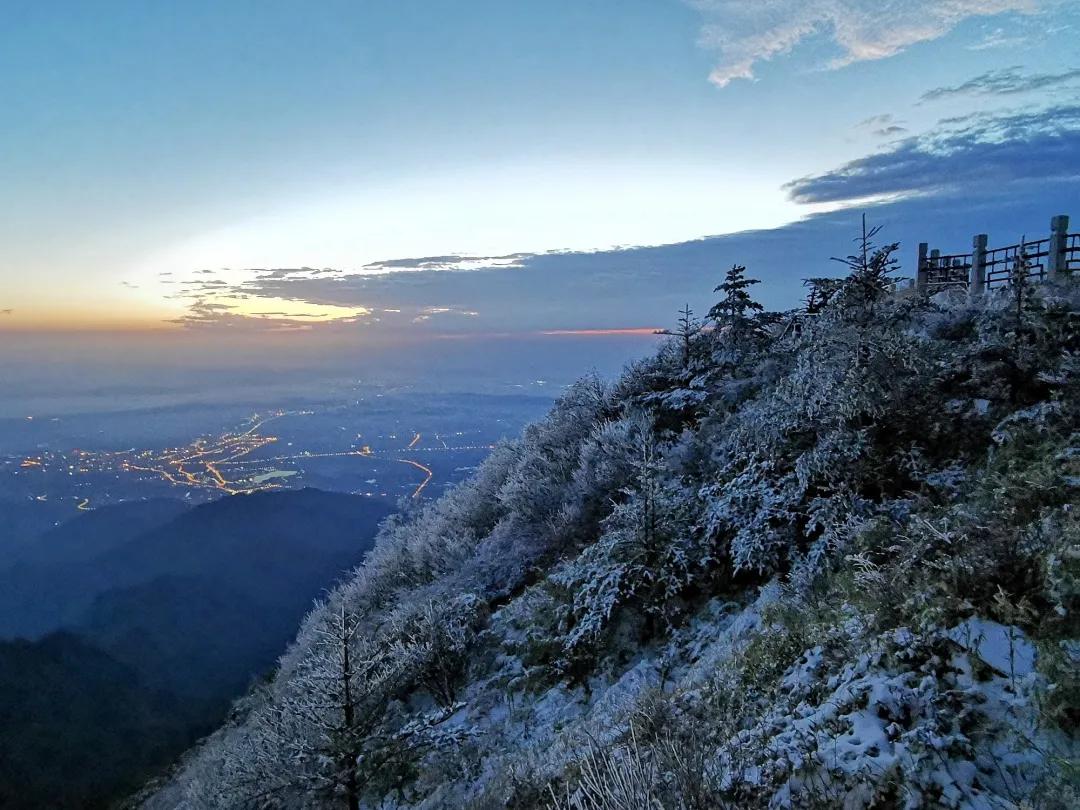 川西泡温泉看雪景,川西自驾游玩2天2夜加温泉12月份