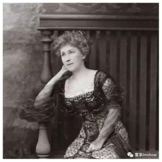 走进爱丽丝梦游仙境,爱丽丝梦游仙境绝美森林