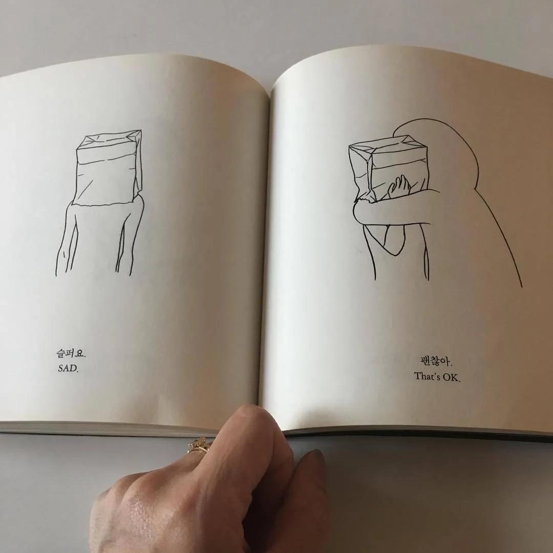 王菲谢霆锋飞机上撒狗粮全程牵手,谢霆锋王菲时隔21年再现世纪牵手