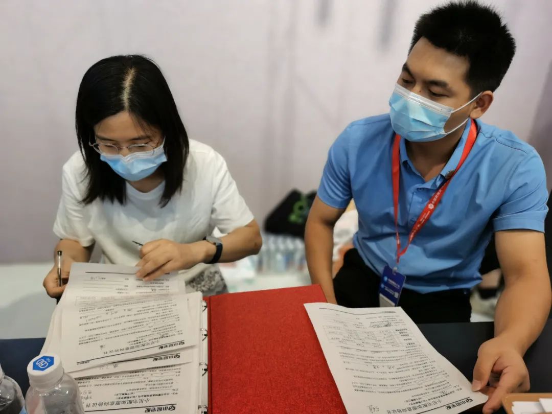 广州建博会第三天丨小尼宅配依旧人气爆棚，签约不断