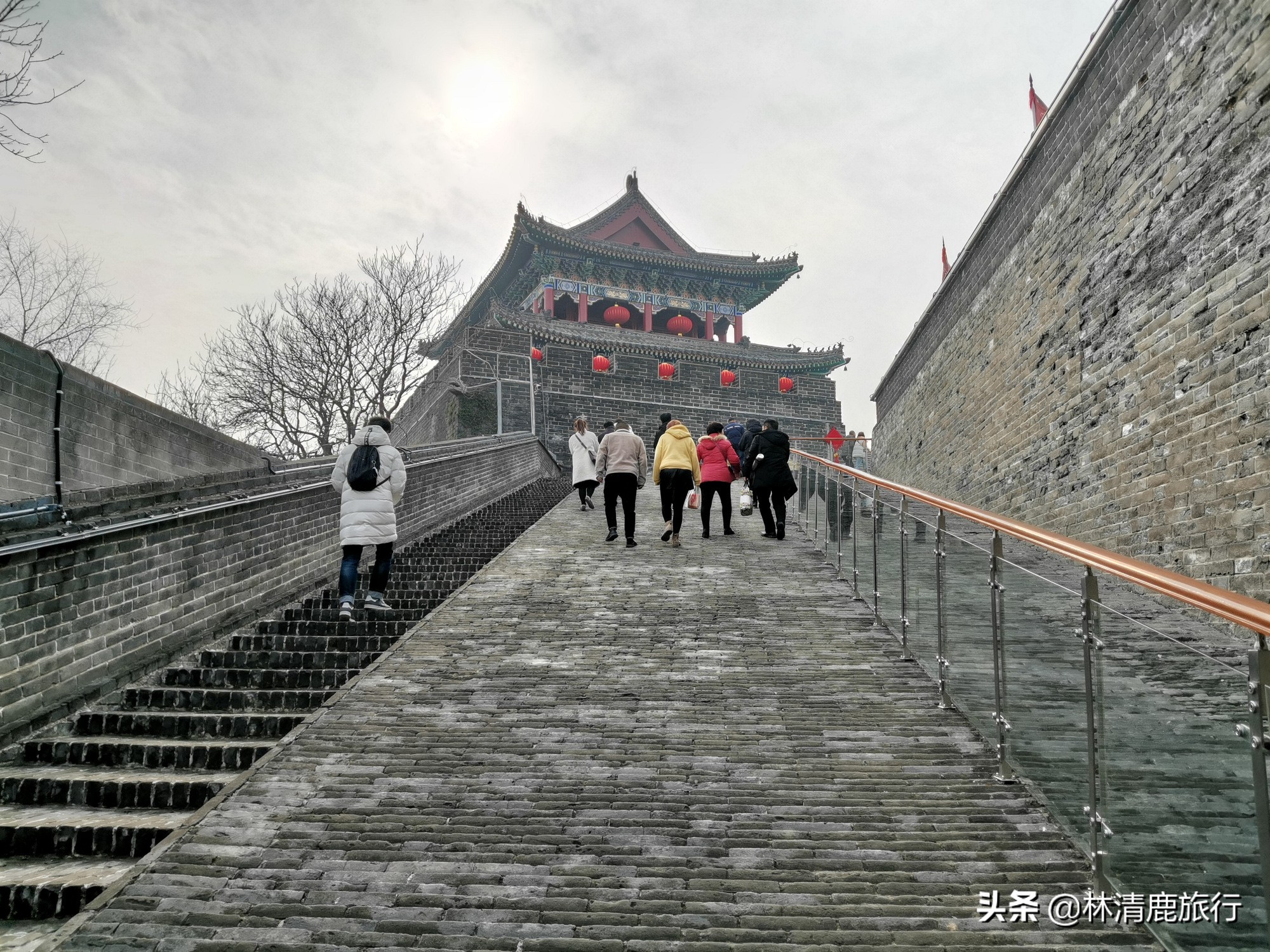 开封是河南第一古都,河南郑州和洛阳旅游哪个好