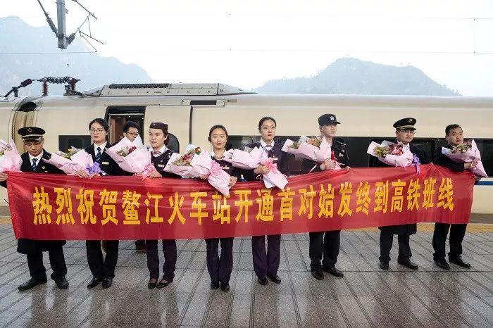 乘黄山西站高铁游黄山有什么优惠,乘坐高铁到黄山风景区