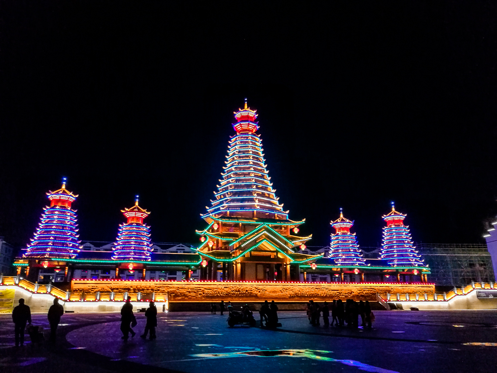 湘西千年芙蓉古镇,新晃县风雨桥
