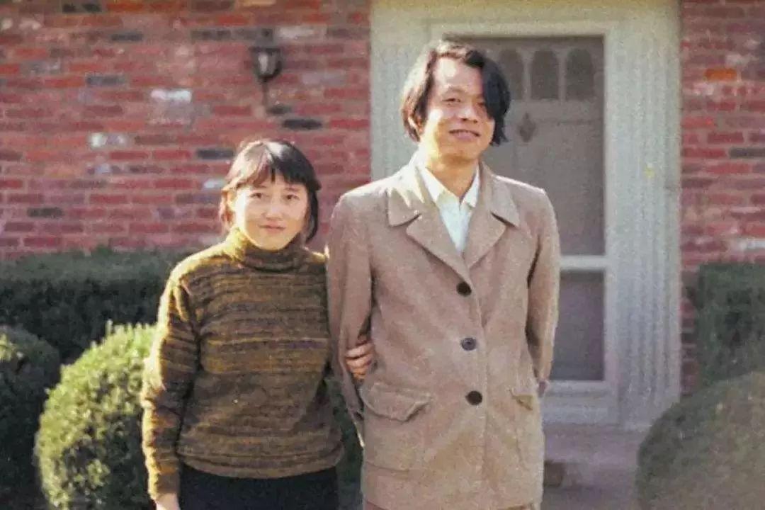 李银河嫁给王小波了吗,李银河领养的儿子如今怎样