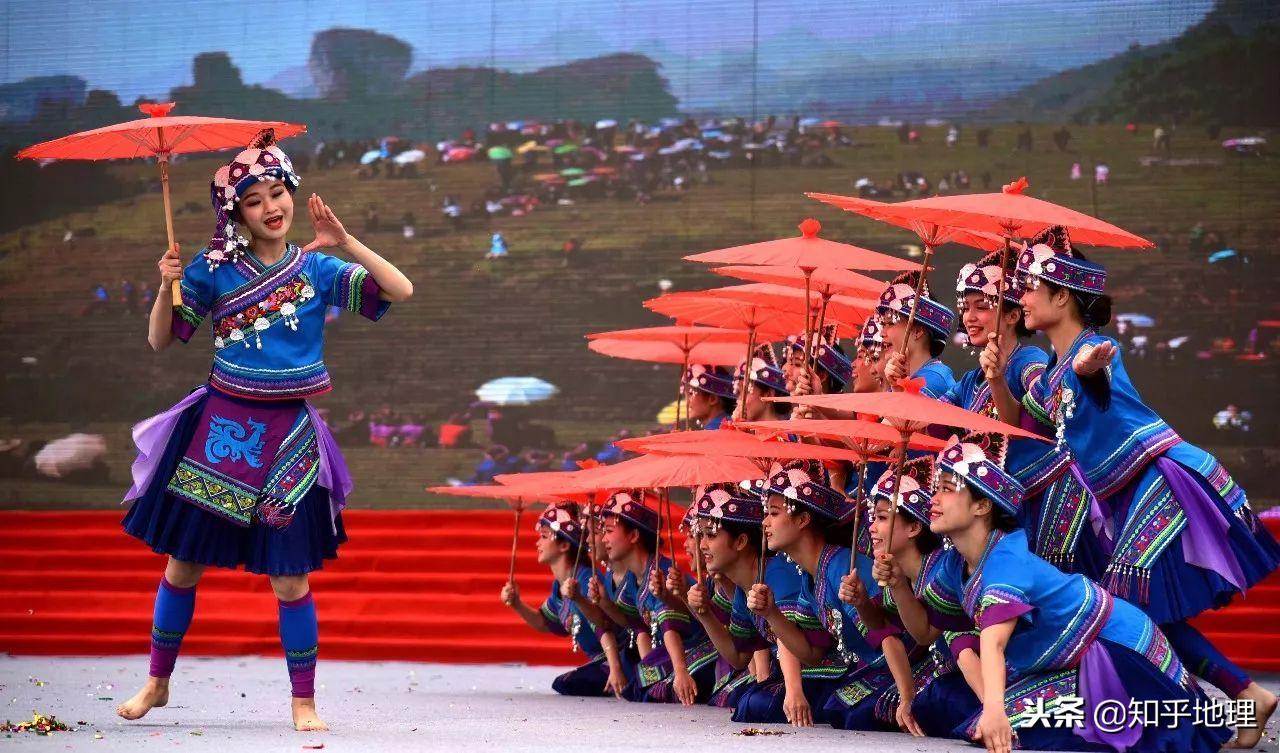 人文地理-广西壮族自治区的区划沿革和风俗文化