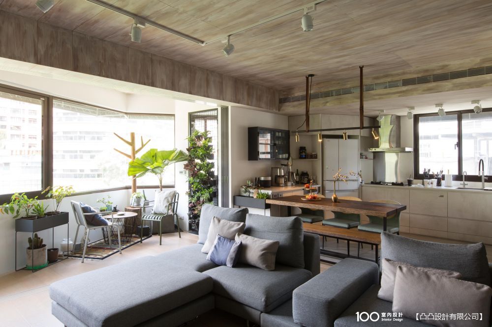 老房子窗户是翻新还是换掉,老式的铝合金窗户旧了可以修复吗