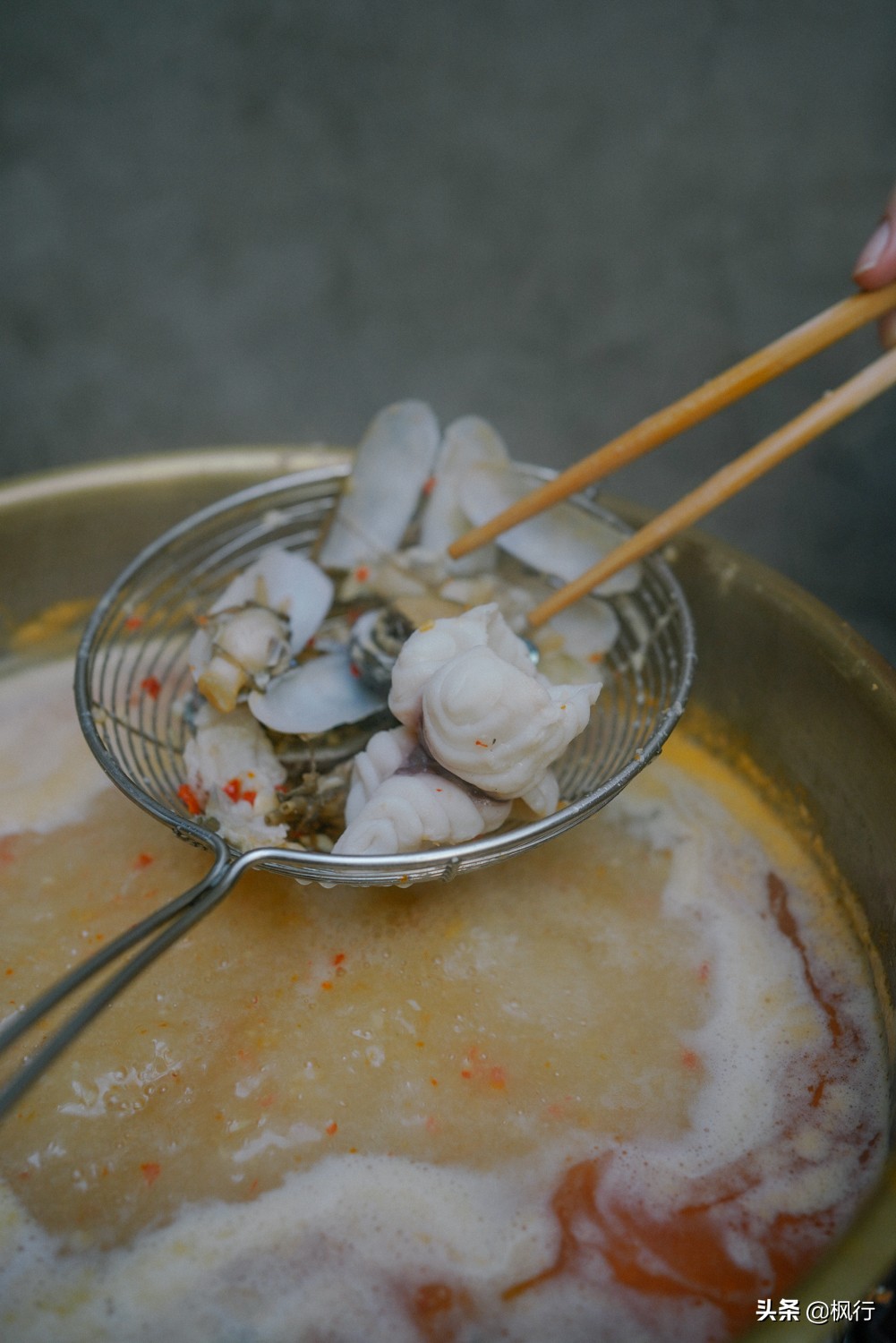 北方气候干燥不适合吃辣,冬天适合吃什么不辣的火锅