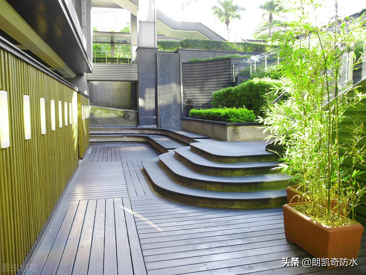 自建房下沉式庭院如何防水防潮,下沉式庭院如何防水防倒灌