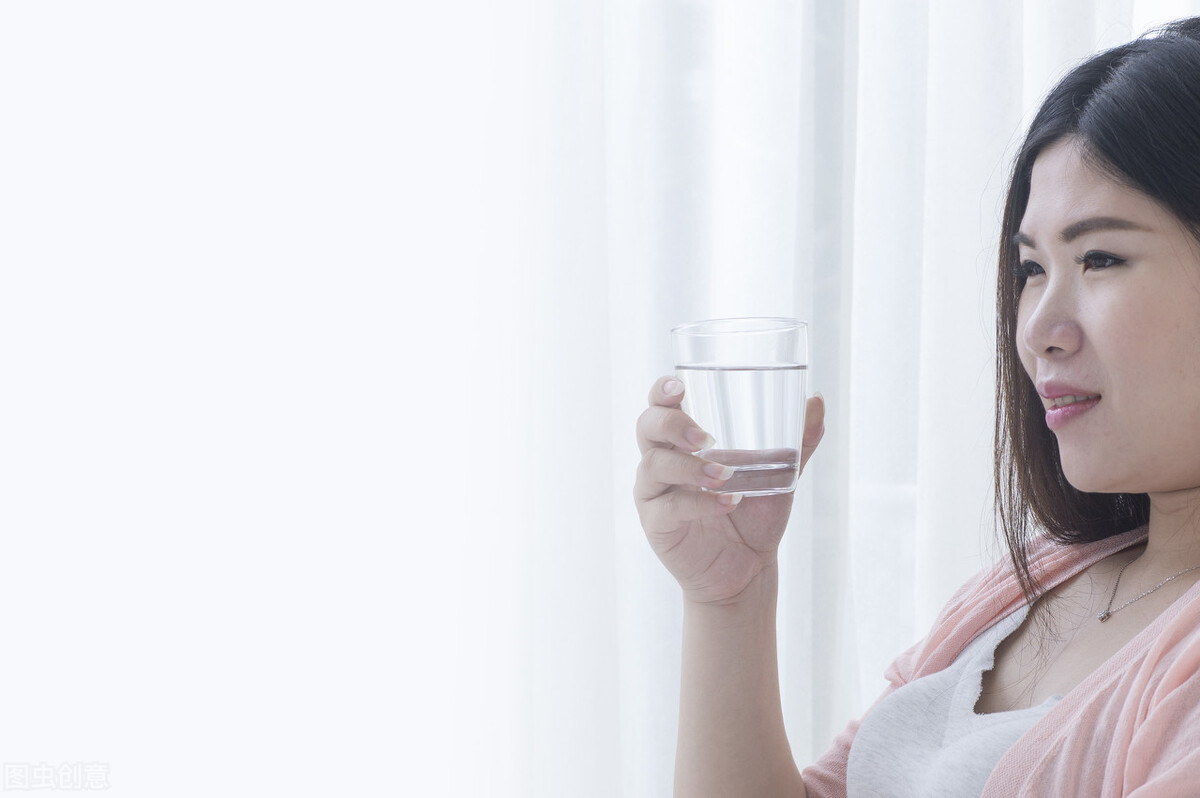 33岁产妇切除子宫脱离危险,产妇大出血切除子宫