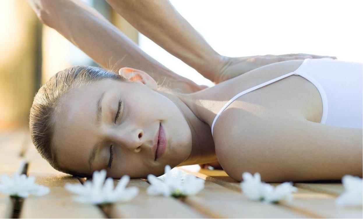 后背痘痘怎么祛痘疤,后背痘痘怎么祛除又疼又硬