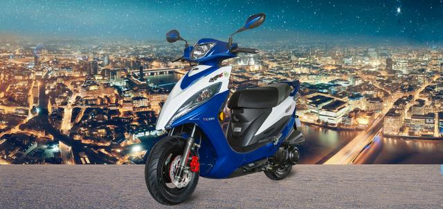 碟刹小踏板,小踏板摩托车前后碟刹车型