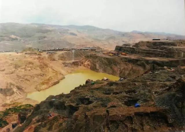 缅甸琥珀真伪鉴别方法,缅甸琥珀鉴定视频大全