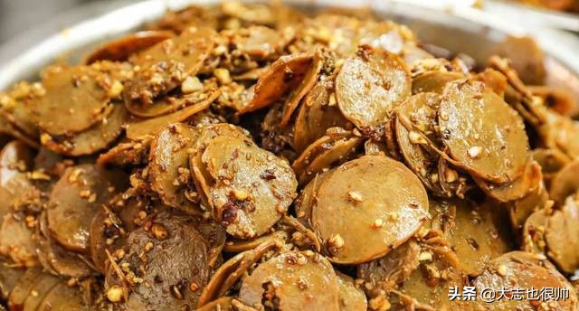 长沙一高楼美食,长沙人都去的美食聚集地