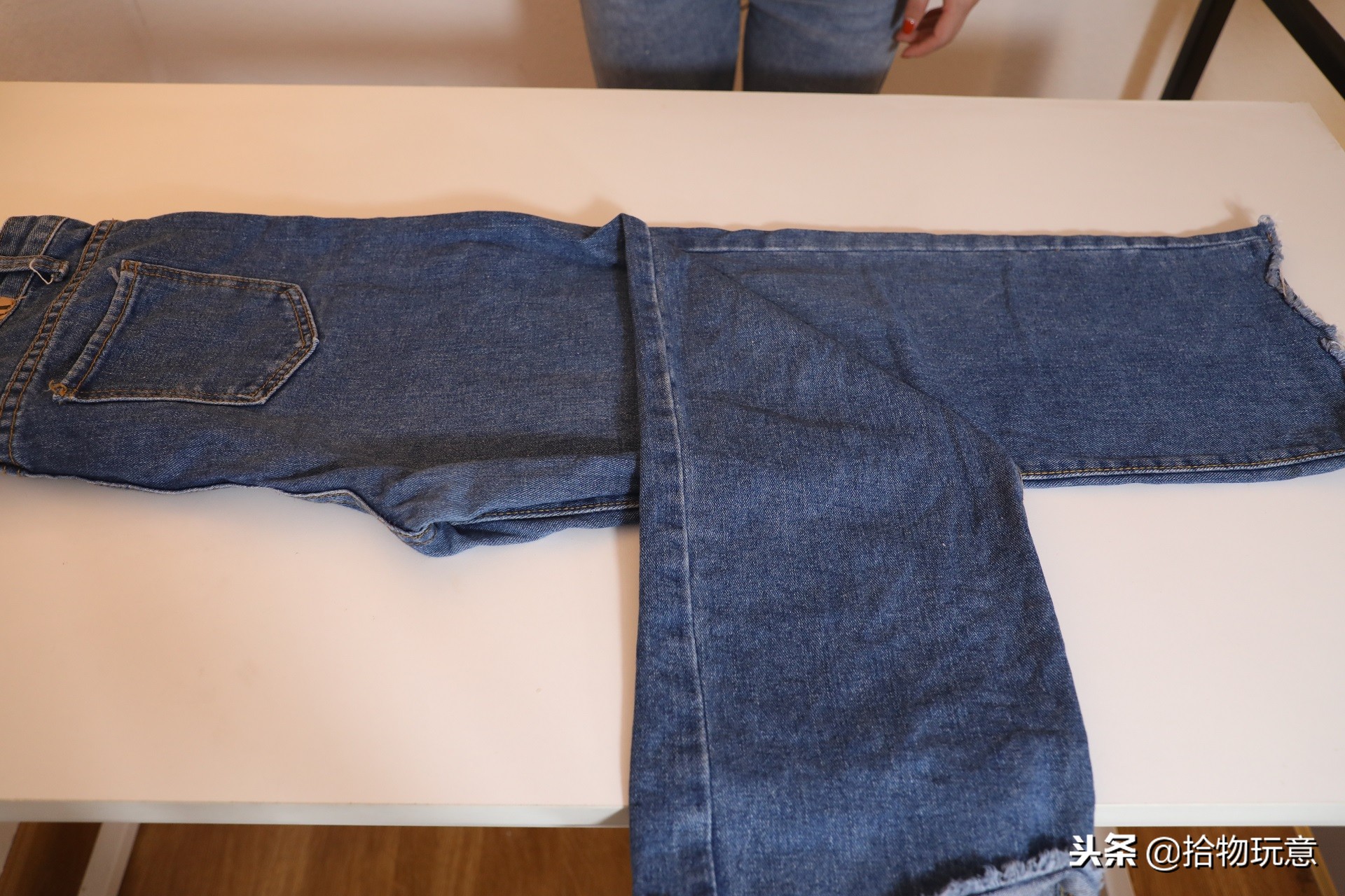 叠衣服整理妙招,叠衣服上衣收纳整理技巧