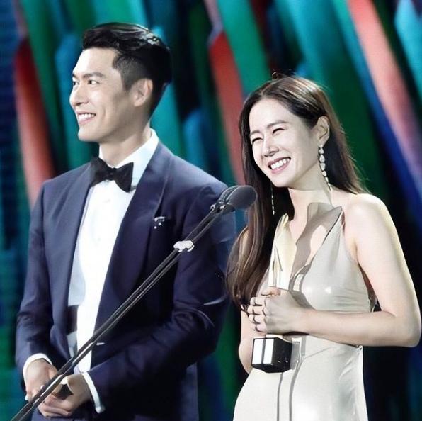 南韩真cp到底有多甜,南韩神颜对比