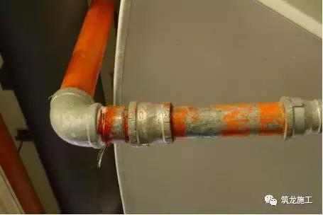 卫生间给排水管道支架安装规范,给排水管道安装质量通病