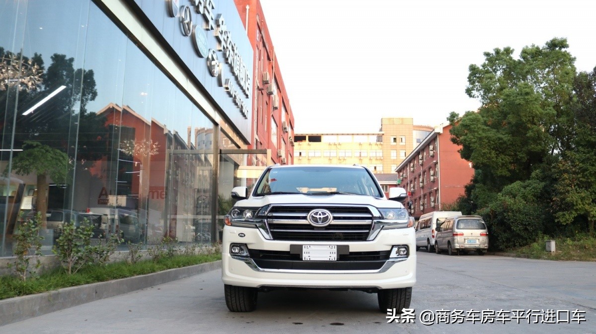 兰德酷路泽陆巡4.0tv6越野视频,2019丰田兰德酷路泽陆巡4500