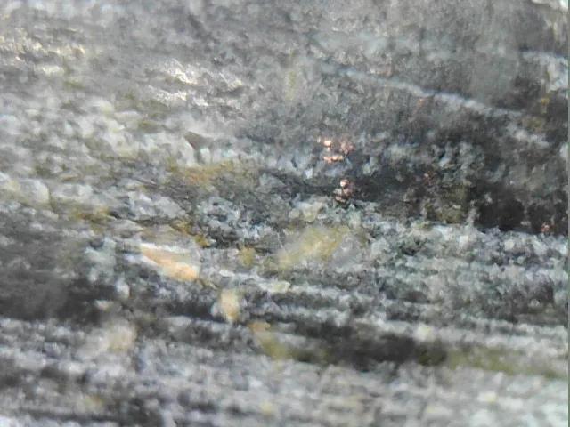 斜长石角砾岩无球粒陨石,月球混合碎硝角砾陨石