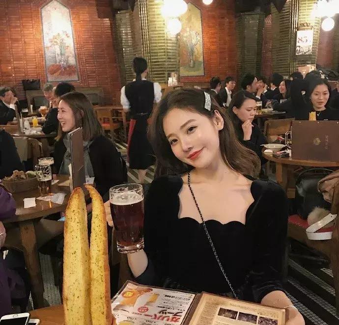 同一件衣服网上卖的价格不一样,网红店衣服真相