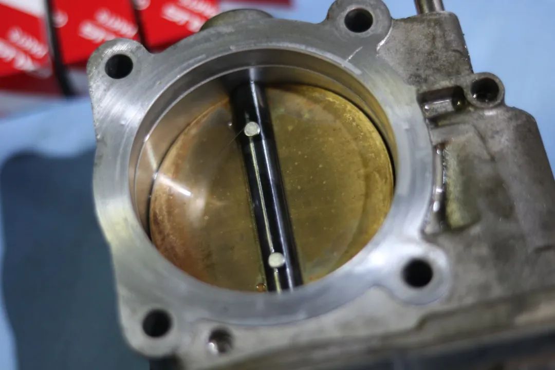 老塞纳翻新修复,二手塞纳全车翻新整备